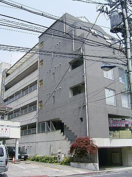 クレスタマルミ